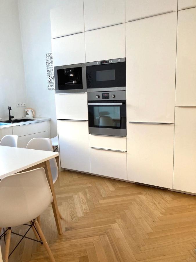 Three Rings Apartments Karlsbad Eksteriør billede